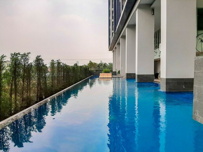 Stylish And Convenient Studio Bintaro Plaza Apartment
