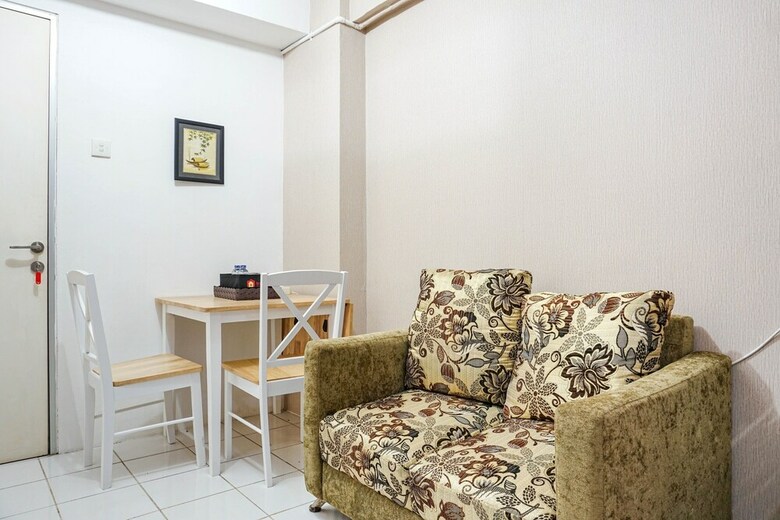 Convenient And Compact 2br Gading Nias Apartment
