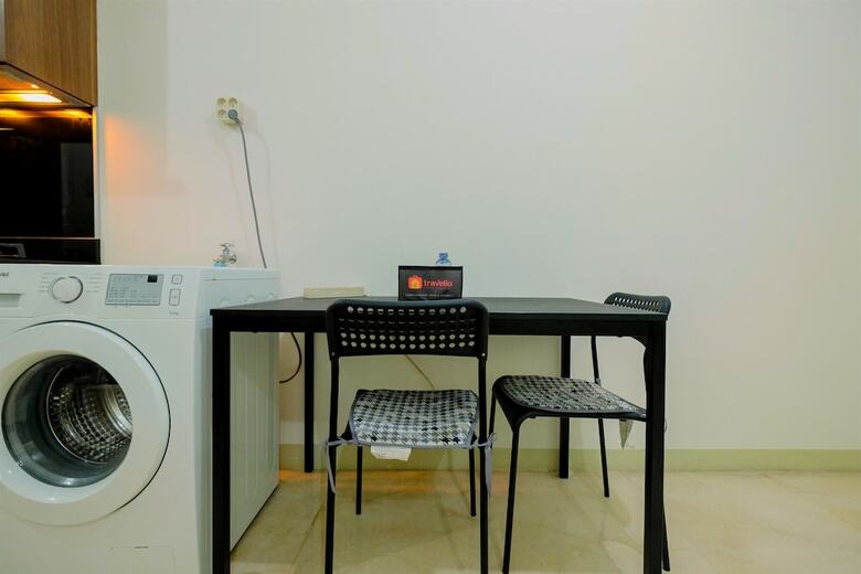Relaxing 1br Apartment At L'avenue Pancoran
