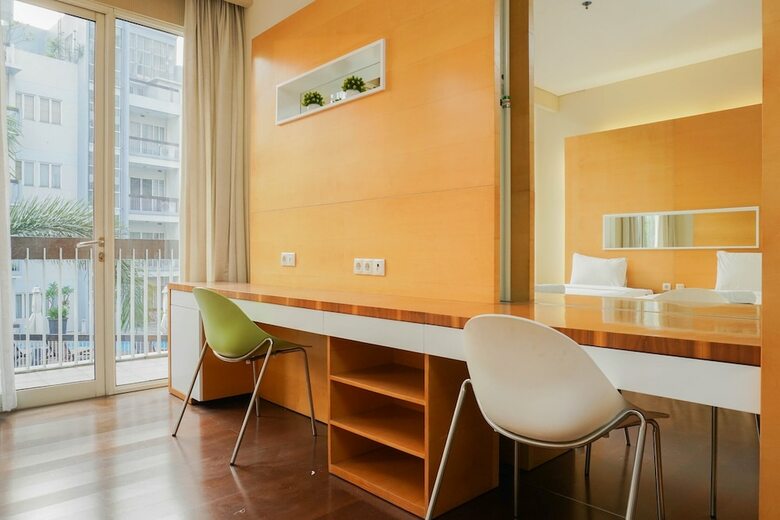 Exclusive And Spacious 3br Apartment At Pearl Garden
