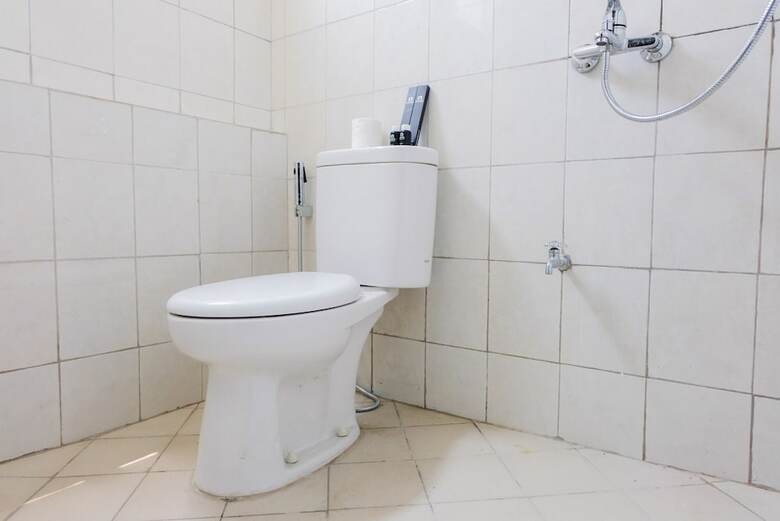 Well Appointed 2br Apartment At Bintaro Park View