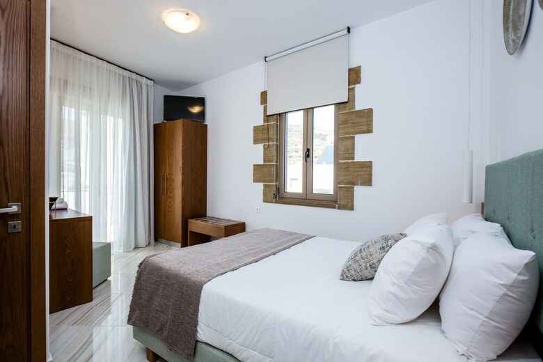 Aparthotel Agarathos Homes