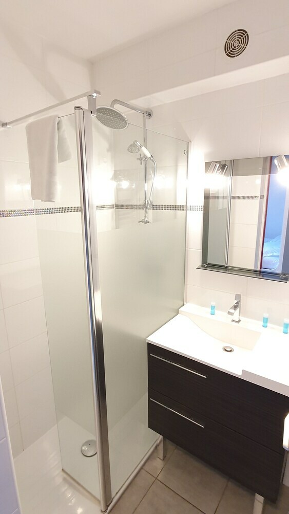 Apartamento T1 Confort Piscine Wifi Park Rdj