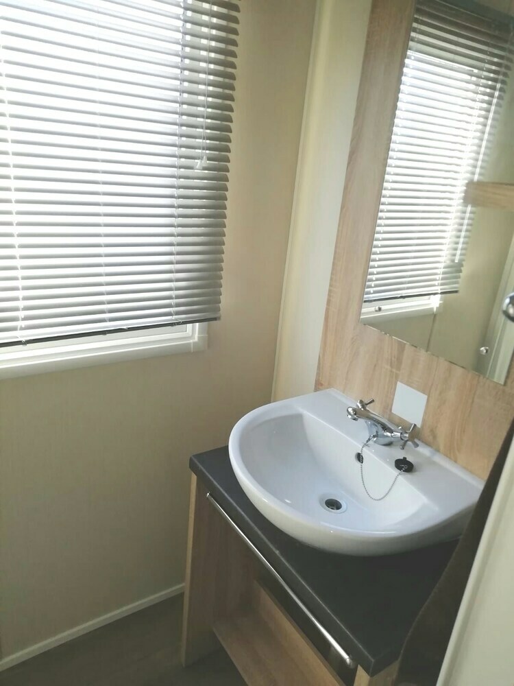 Cabana 8 Birth Luxury Caravan On Coastfields Holiday Pk