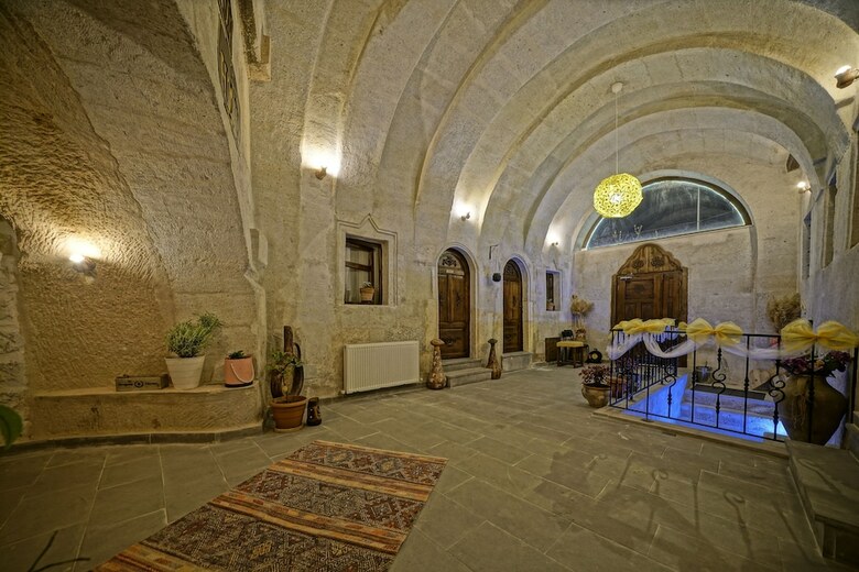 Hotel Lemon Cave Suites And Coffee House