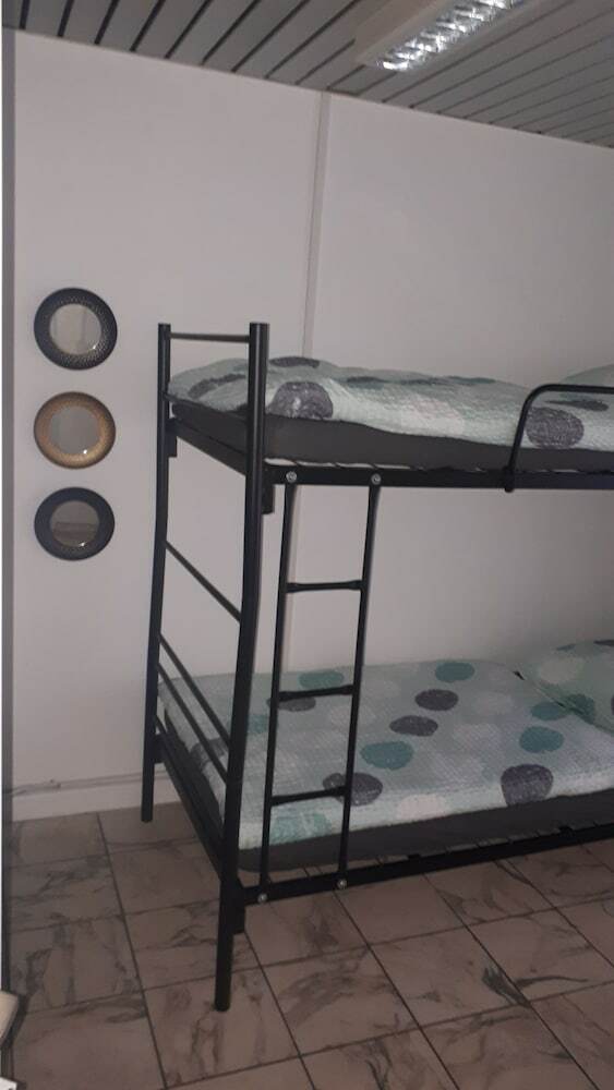 Hostal J&k Hostel