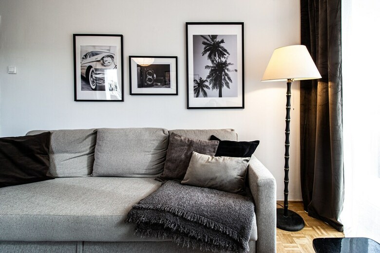 Saska Kepa Velvet Apartment