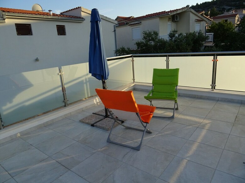 Apartamentos House Tihomir