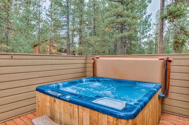 Tamarack Lane 8 By Village Properties At Sunriver