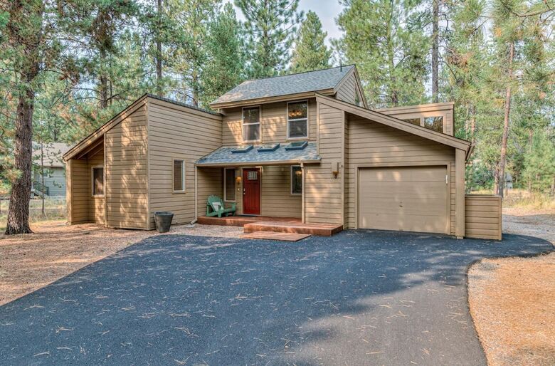 Tamarack Lane 8 By Village Properties At Sunriver