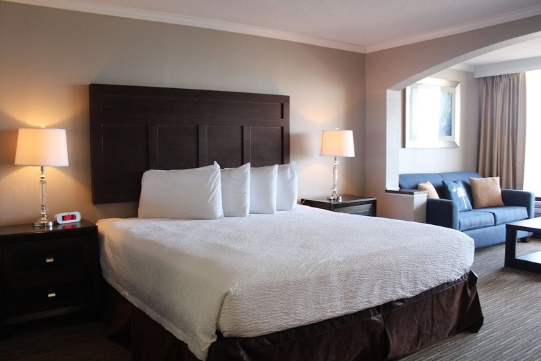 Hotel Caravelle Resort By Palmetto Vacations