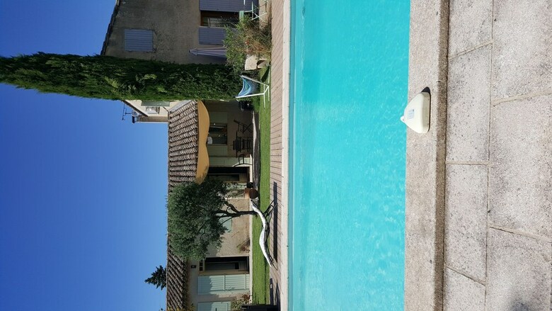 Hotel Chambre D'h�tes Lou Mazet