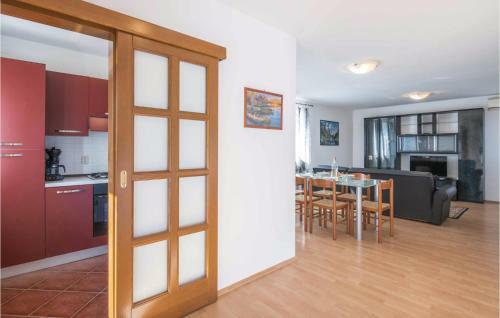 Apartment Pula Kamik