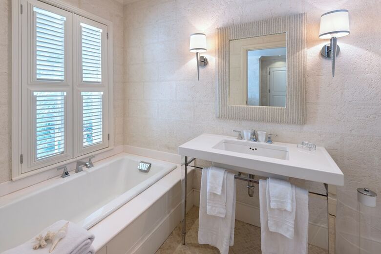 Villa Latitude By Blue Sky Luxury