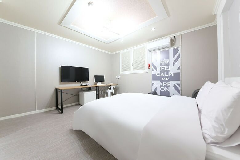 W Lounge Hotel