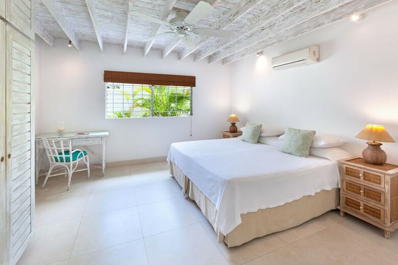 Easy Reach By Blue Sky Luxury