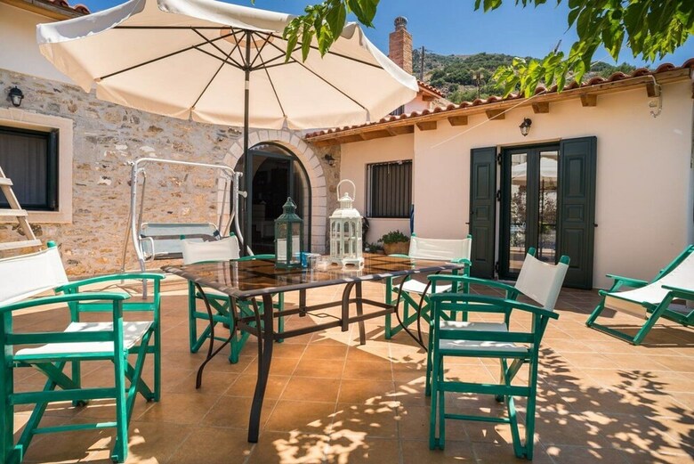 Agrilos House - Amazing Sea View - Sleeps 4