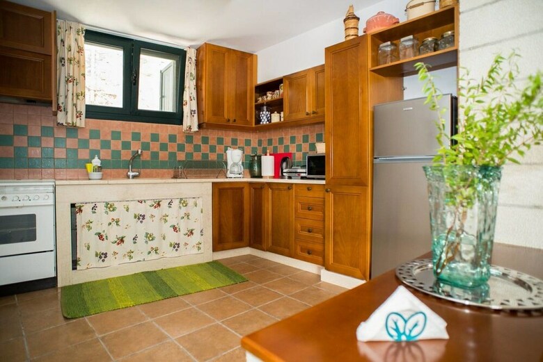 Agrilos House - Amazing Sea View - Sleeps 4