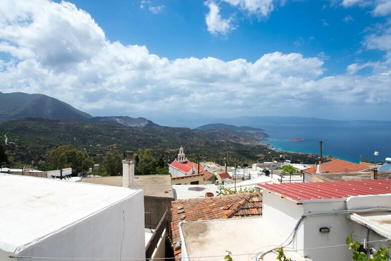 Agrilos House - Amazing Sea View - Sleeps 4