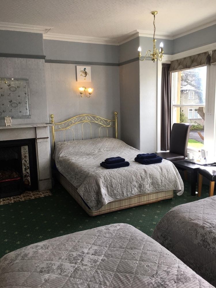 Hotel Hillcrest Guest House
