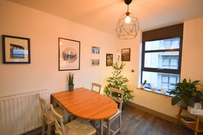 Apartamento Modern 2 Bedroom Flat In The Stylish Paintworks