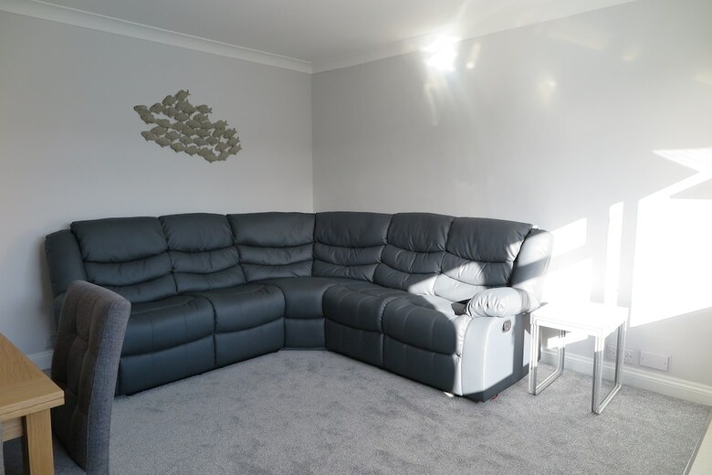 58 Esplanade Court Luxury Apartment
