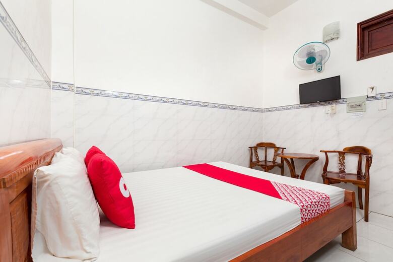 Oyo 996 Hoang Tuan Hotel