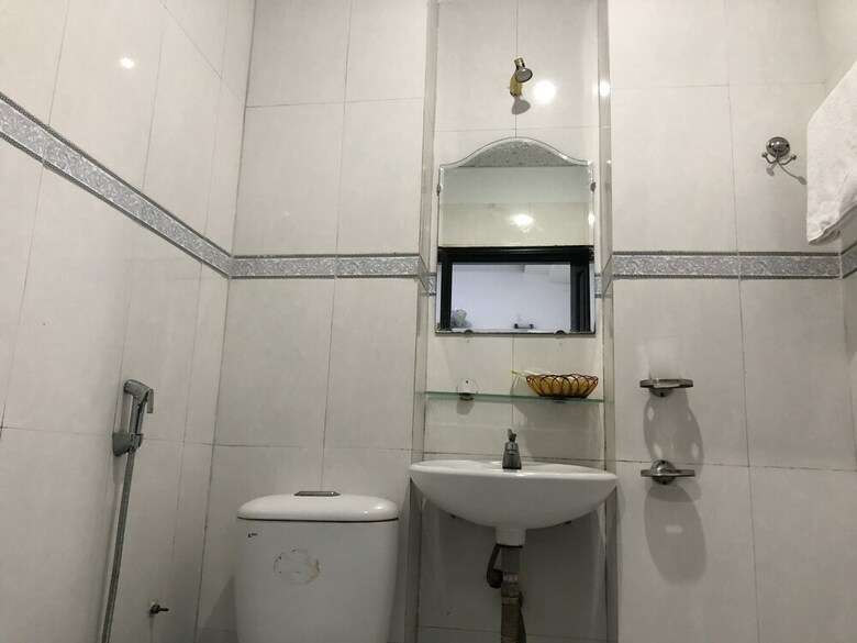 Oyo 998 Loan Anh 2 Hotel