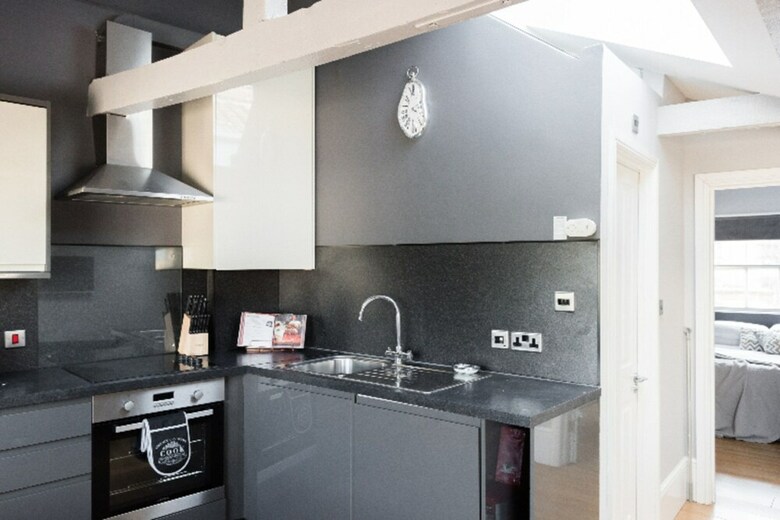 The Riverside Escape - 3bdr In 3 Central Apartments