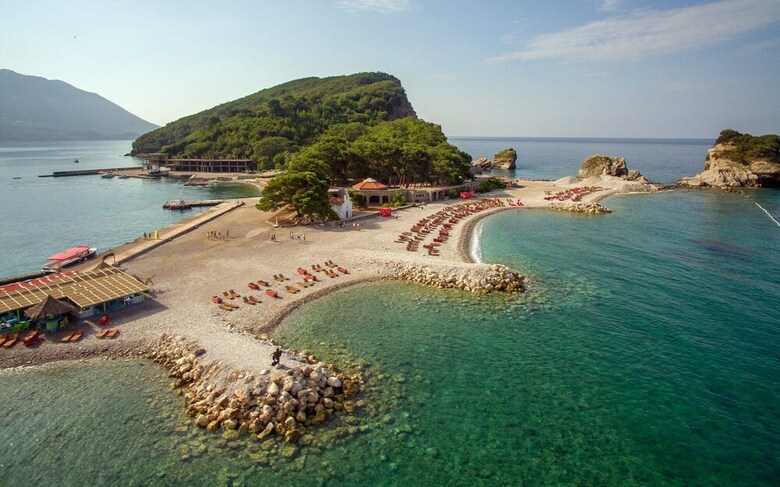 Harasho Four Bed Apartment, Budva City Center