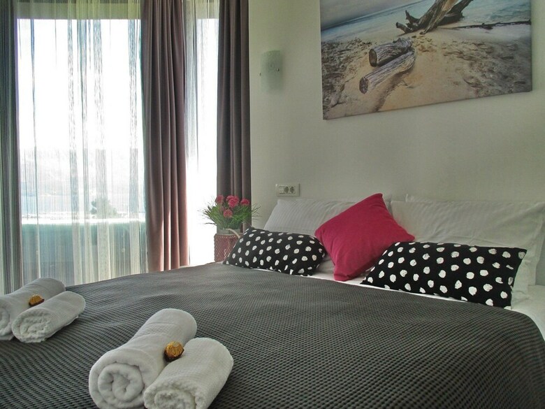 Rosemary One Bedroom Apartment -26