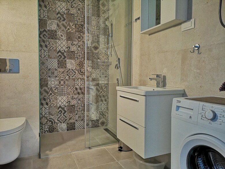 Rose One Bedroom Apartment -25