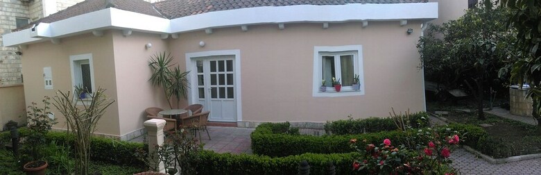 Boskovic Two-bedroom Apartment With Terrace