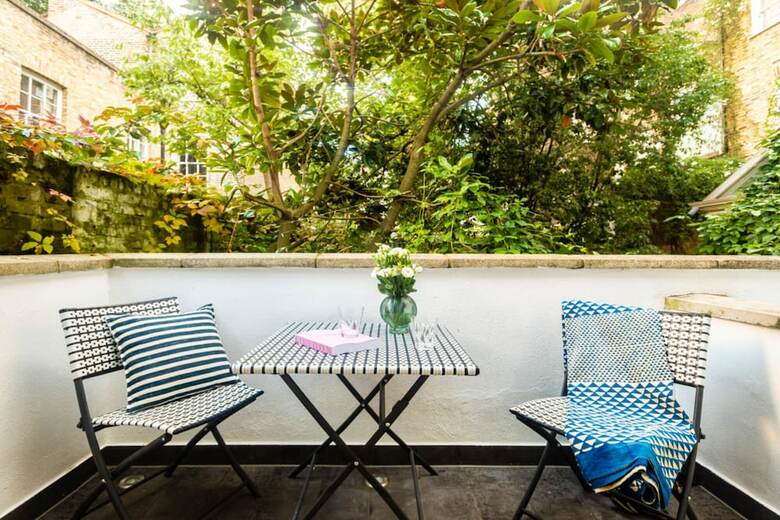 The Chelsea Common - Modern 2bdr Apartment With Terrace
