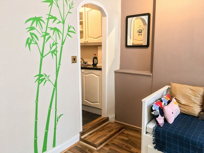 Bothwell � Superb City Centre Apartment
