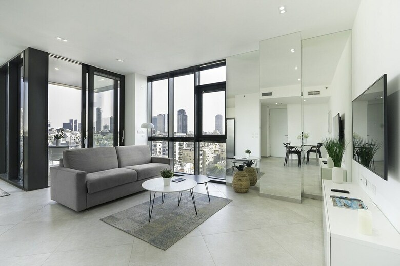 Luxury Beachfront Apartment By Airsuite