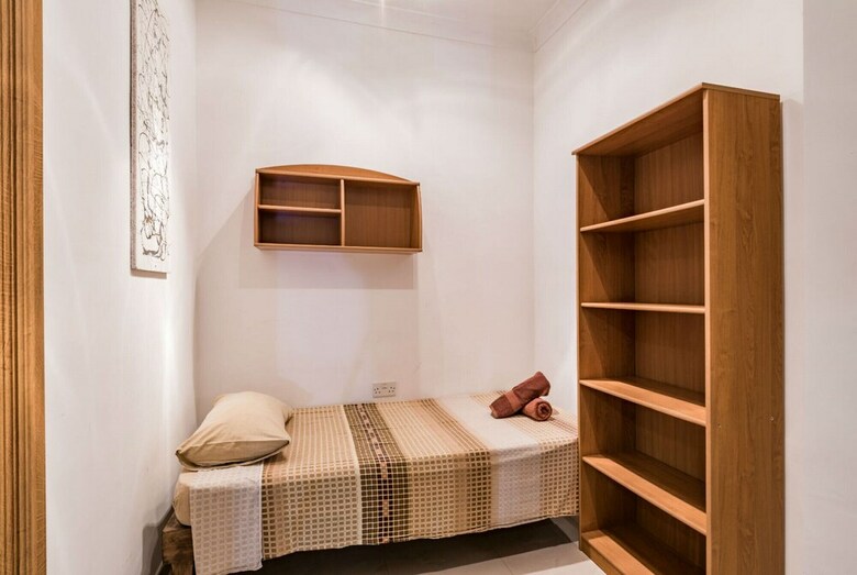 Getawaysmalta - Blue Waters 3-bedroom Apartment In Sliema