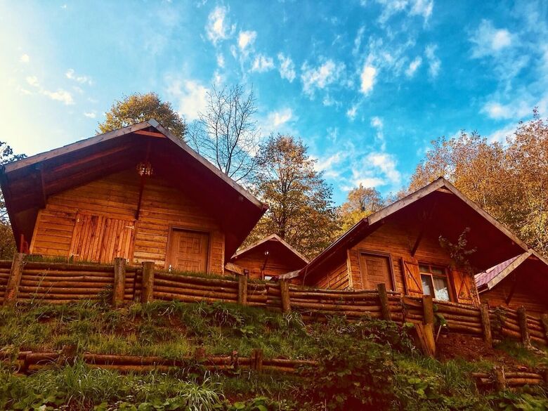 Cabana Yesil Dus Vadisi Bungalow Restoran