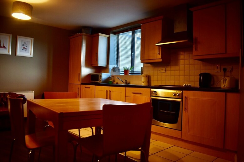 Apartamento Modern 2 Bedroom Flat Above Family Run Pub