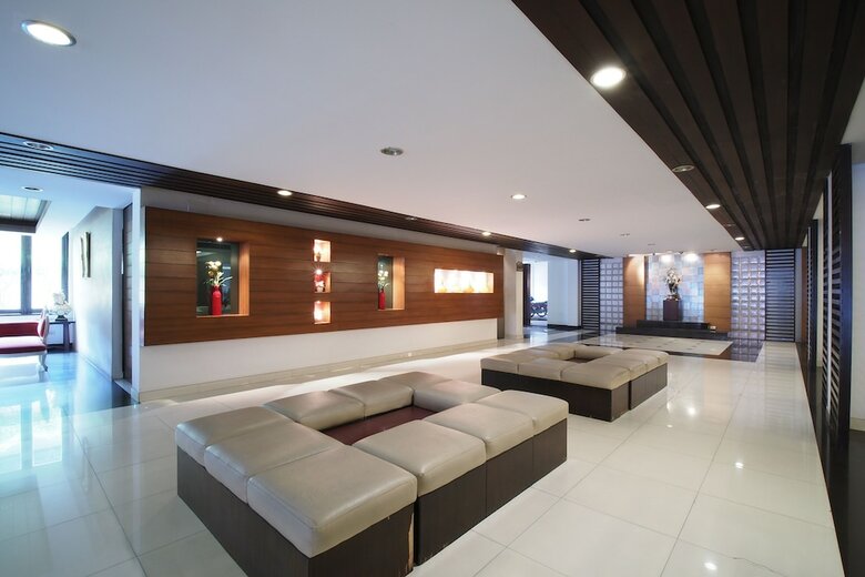 Hotel Oyo 882 The Moonlight Serviced Apartment
