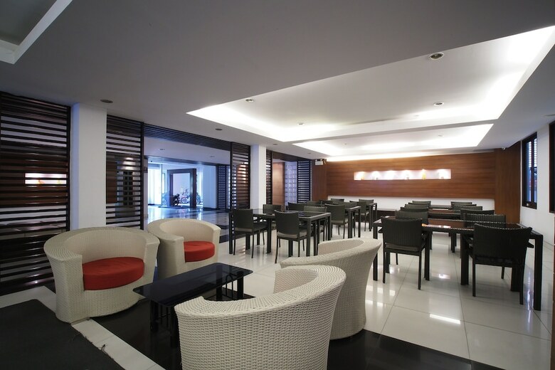 Hotel Oyo 882 The Moonlight Serviced Apartment