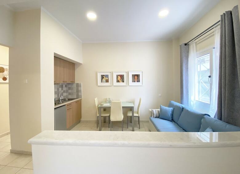 Nautilus Apartments Airport By Airstay