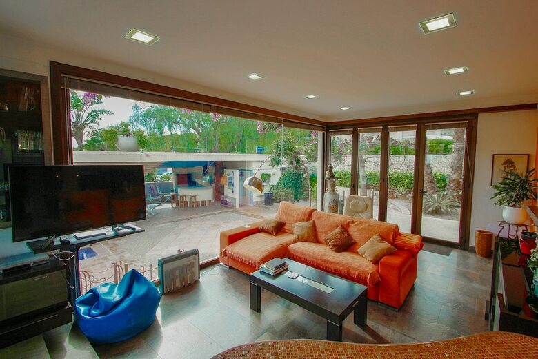 Villa Orza - Holiday Home In Benissa