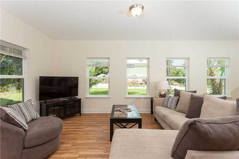 Ocean Palms, 4 Bedroom, Walk To The Beach, Sleeps 8