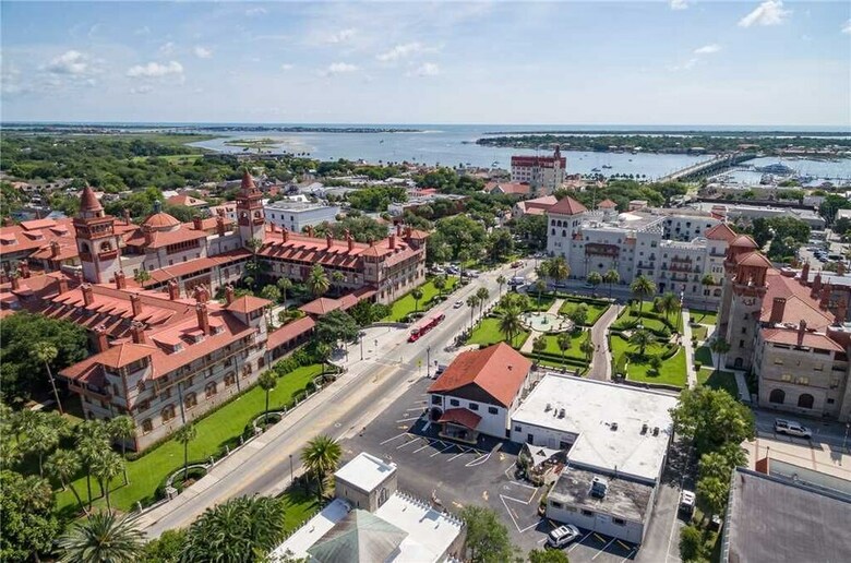 Ocean Palms, 4 Bedroom, Walk To The Beach, Sleeps 8