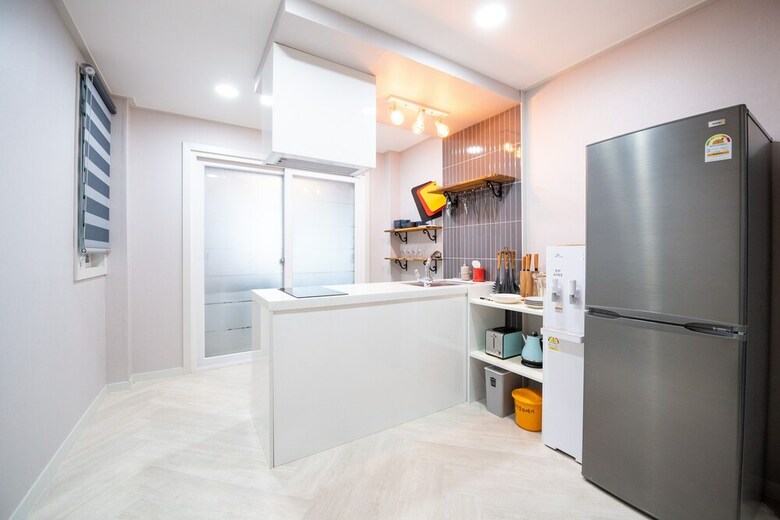Stellar Domus  Sd Poolvila & Pension