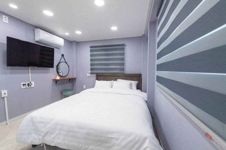 Stellar Domus  Sd Poolvila & Pension
