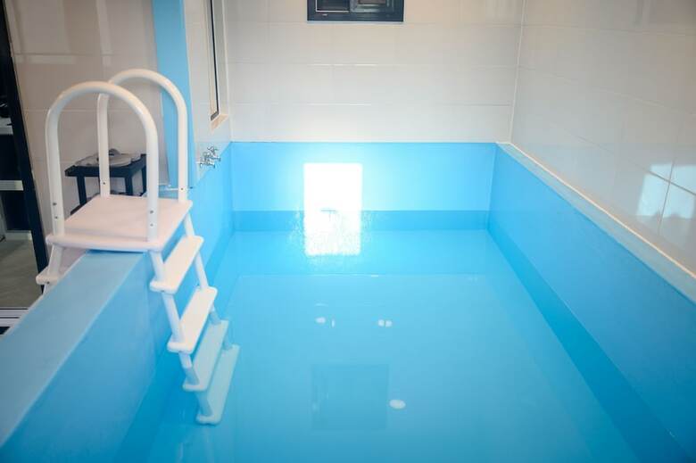 Stellar Domus  Sd Poolvila & Pension