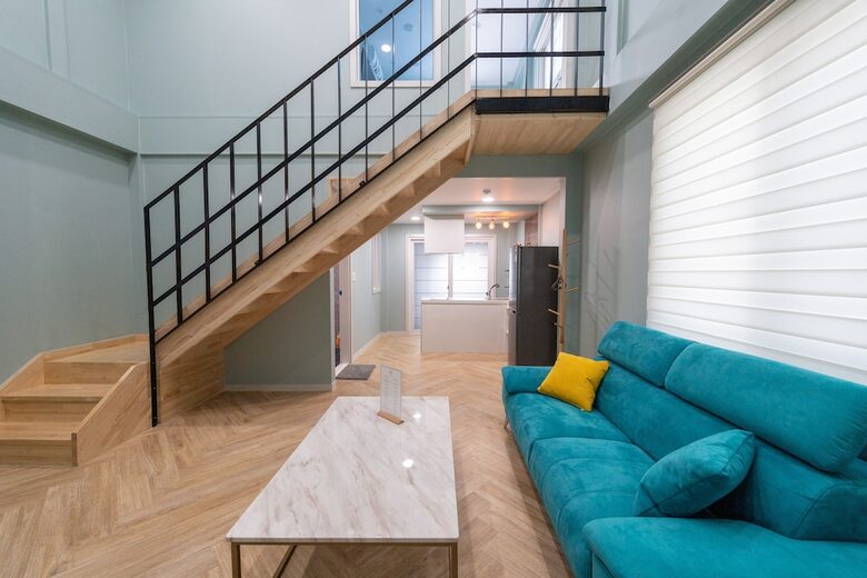 Stellar Domus  Sd Poolvila & Pension