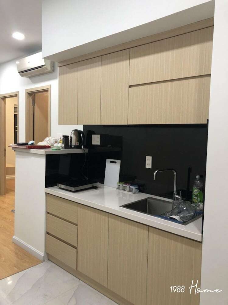 [1988 Home] - Apartments @ Center District 1